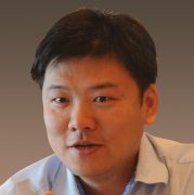 Peng Zhuangzhuang  Director
